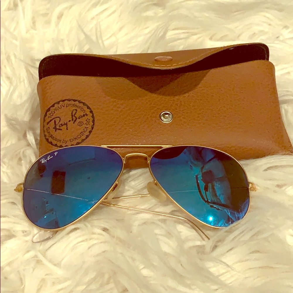 AVIATOR RAYBANS